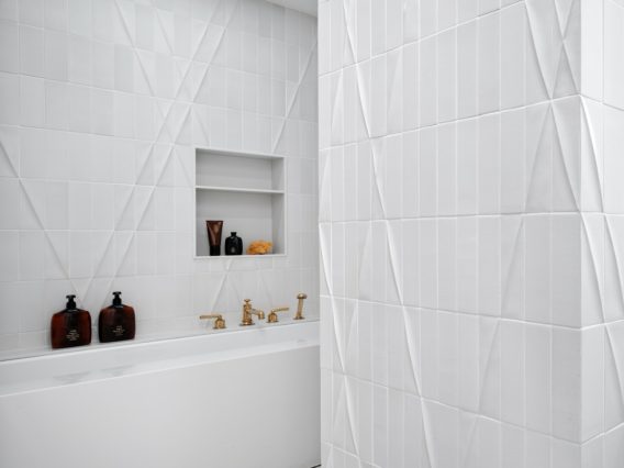 Carillon Miami residence high-end ceramic tile shower